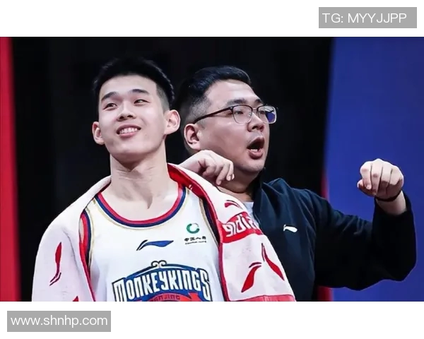 篮球八卦背后的故事：从少年到巨星之路